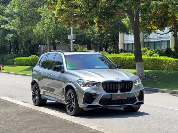 BMW X5 M 2022