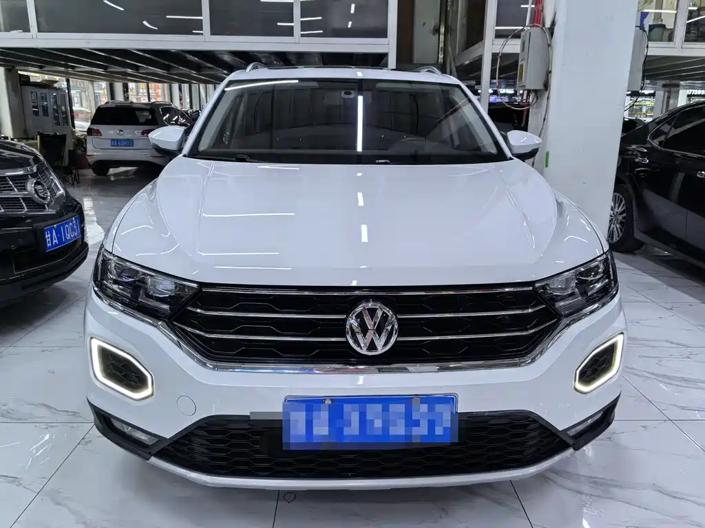 Volkswagen T-Roc 2020 — фото 2