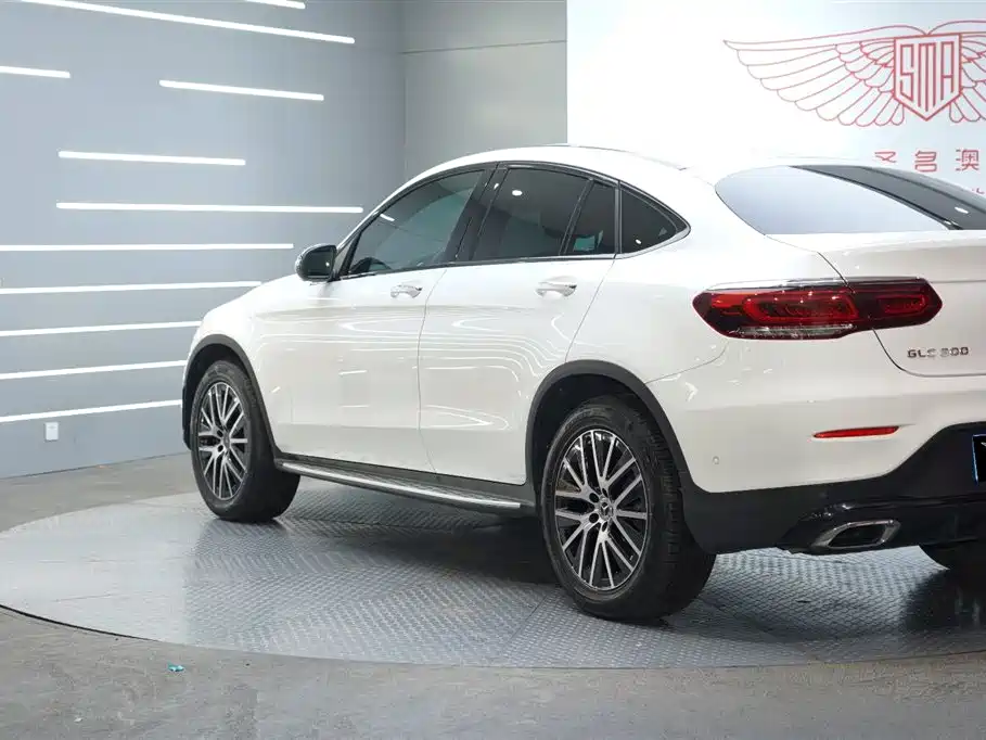 Mercedes-Benz GLC Coupe 2021 — фото 4