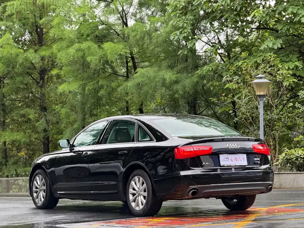 Audi A6L 2014 — фото 27