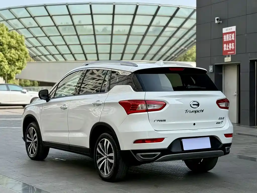 GAC Motor Trumpchi GS4 2017 — фото 7