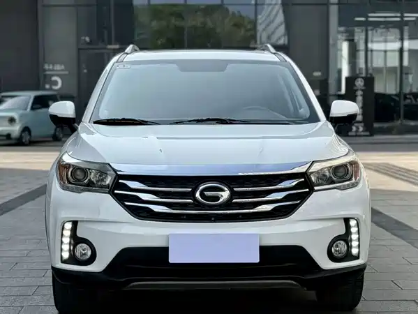 GAC Trumpchi GS4 2017