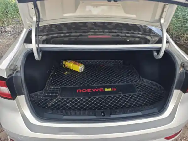 Roewe i5 2020