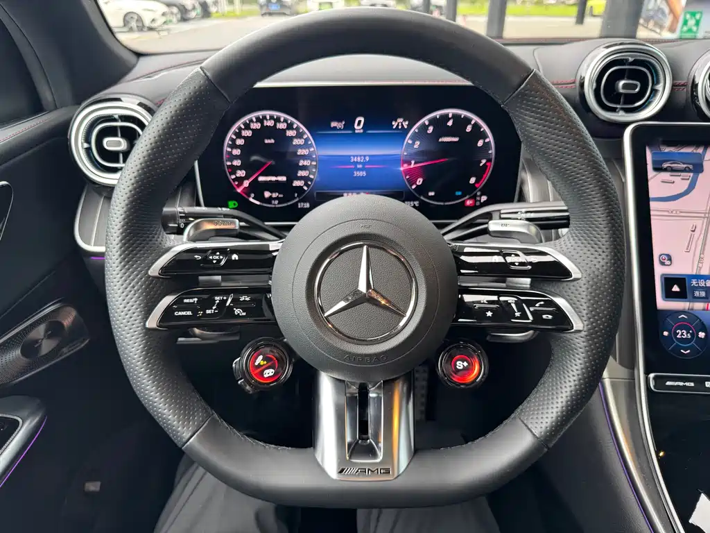 Mercedes-Benz GLC Coupe AMG 2025 — фото 17