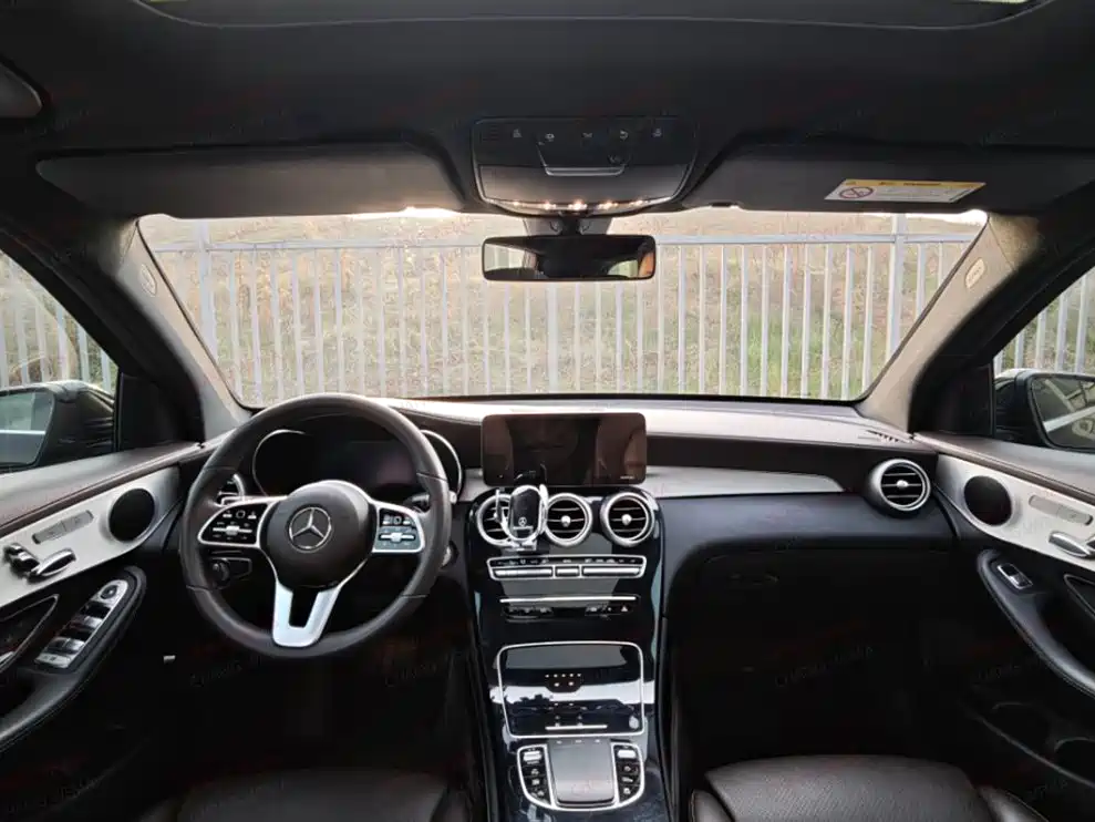 Mercedes-Benz GLC 2021