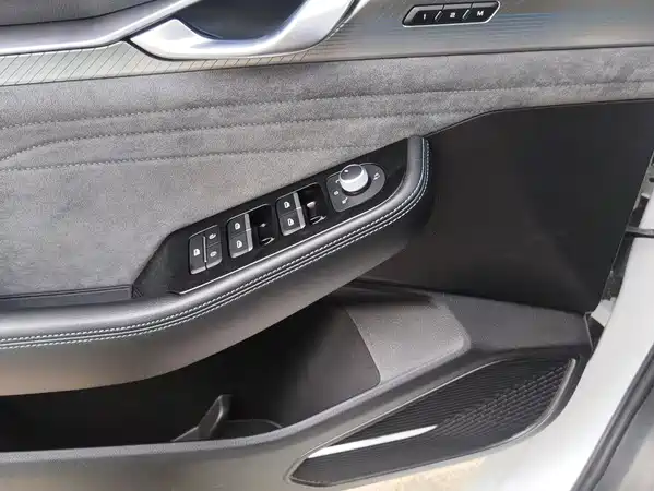 Geely Xingrui 2022