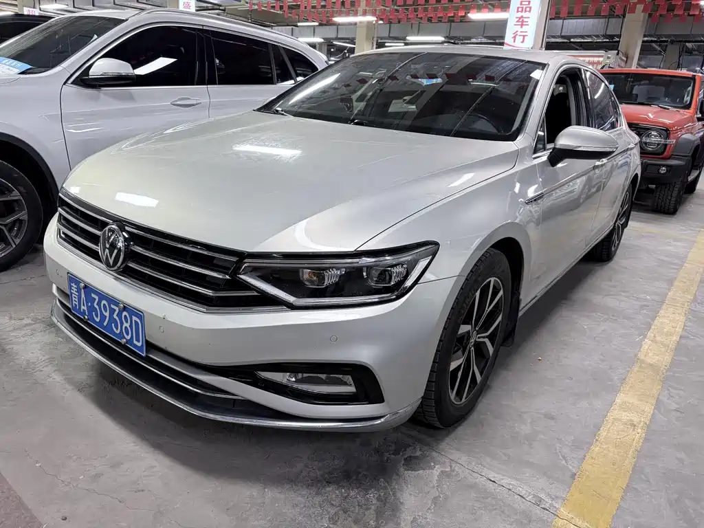 Volkswagen Magotan 2021
