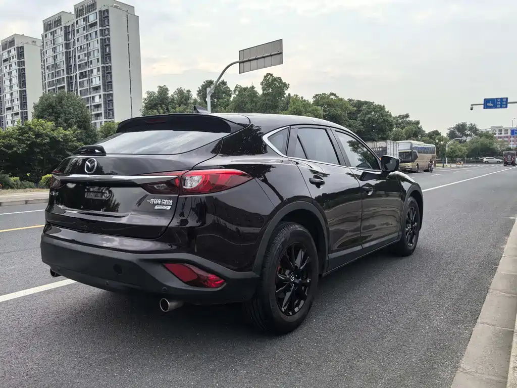 Mazda CX-4 2018
