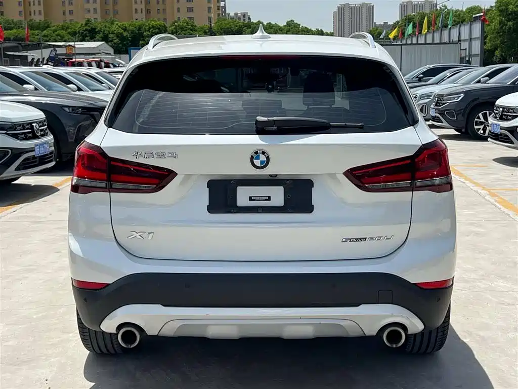 BMW X1 2022 — фото 5