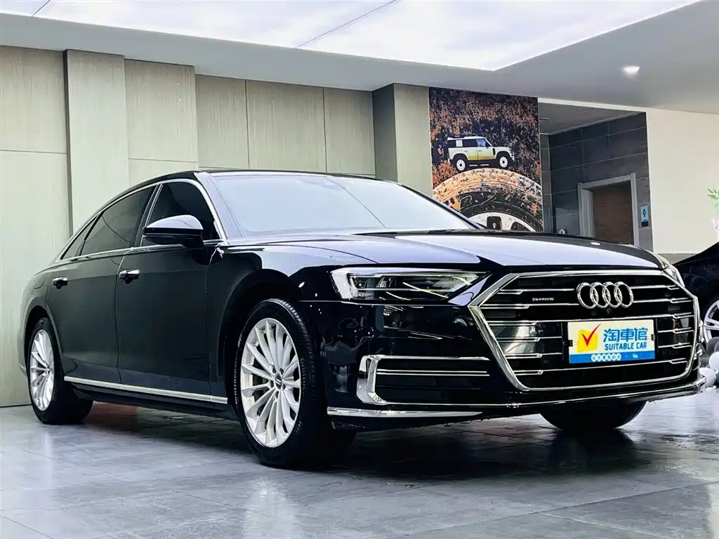Audi A8 2020 — фото 3