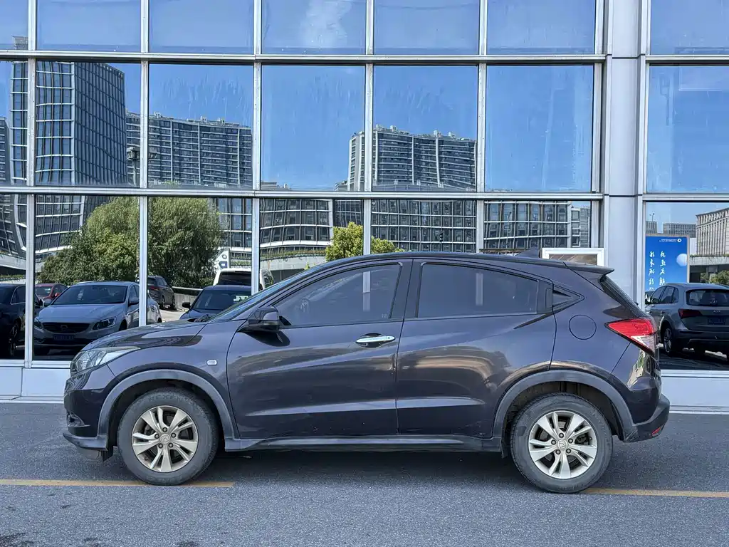 Honda Vezel 2015