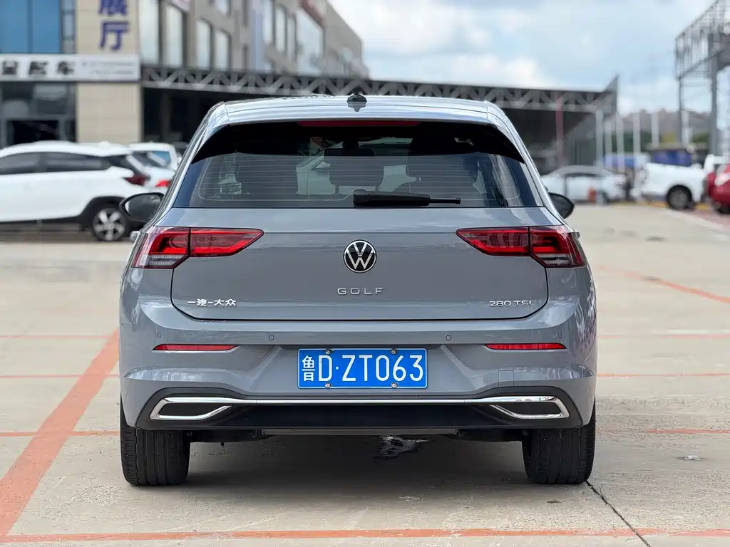 Volkswagen Golf 2022