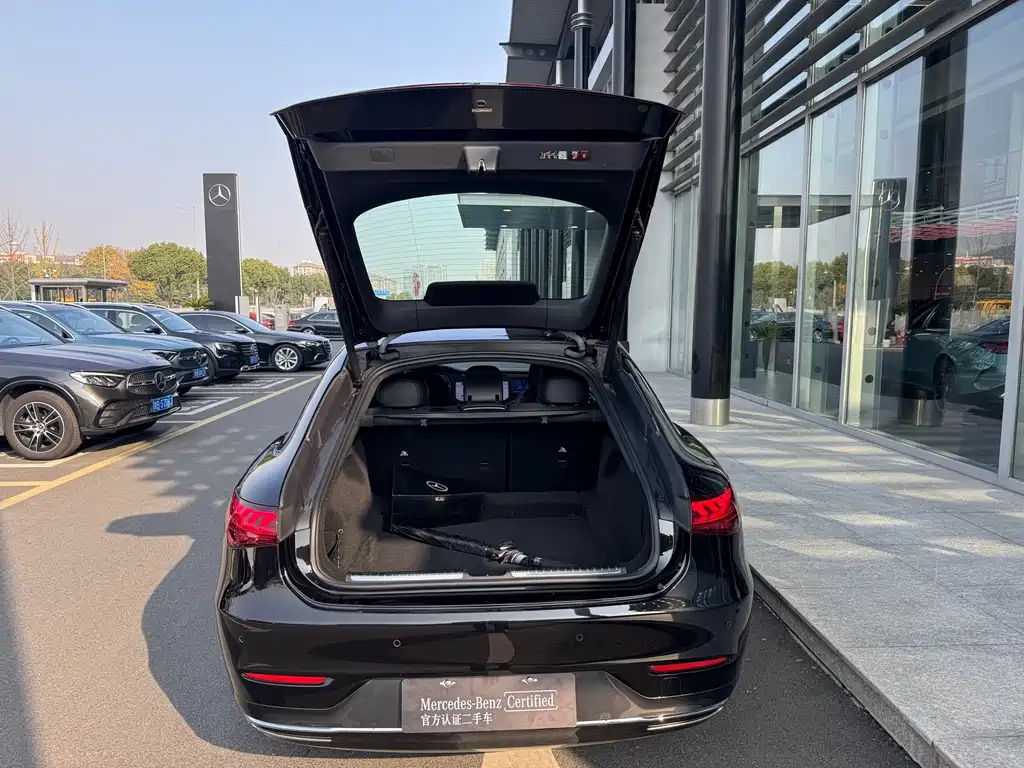 Mercedes-Benz EQS 2023 — фото 10