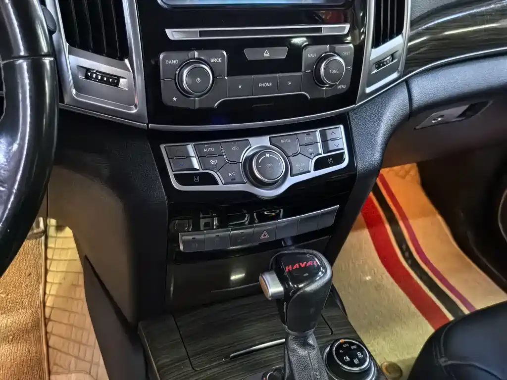 Haval H9 2015 — фото 11