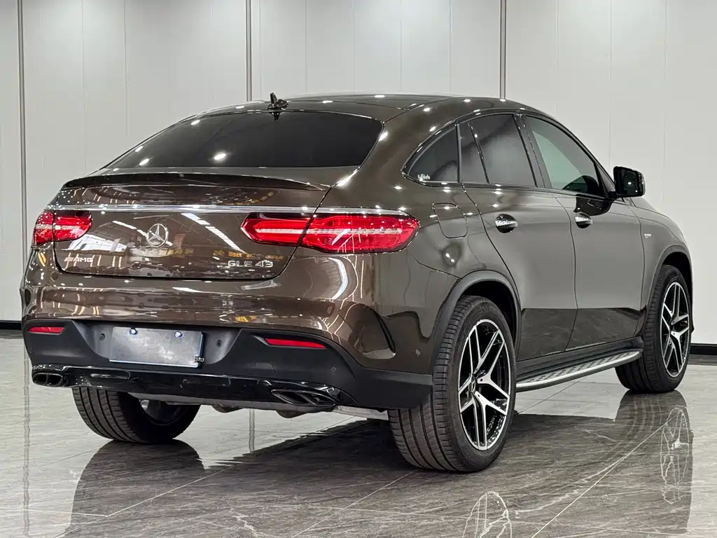 Mercedes-Benz GLE Coupe AMG 2018 — фото 4