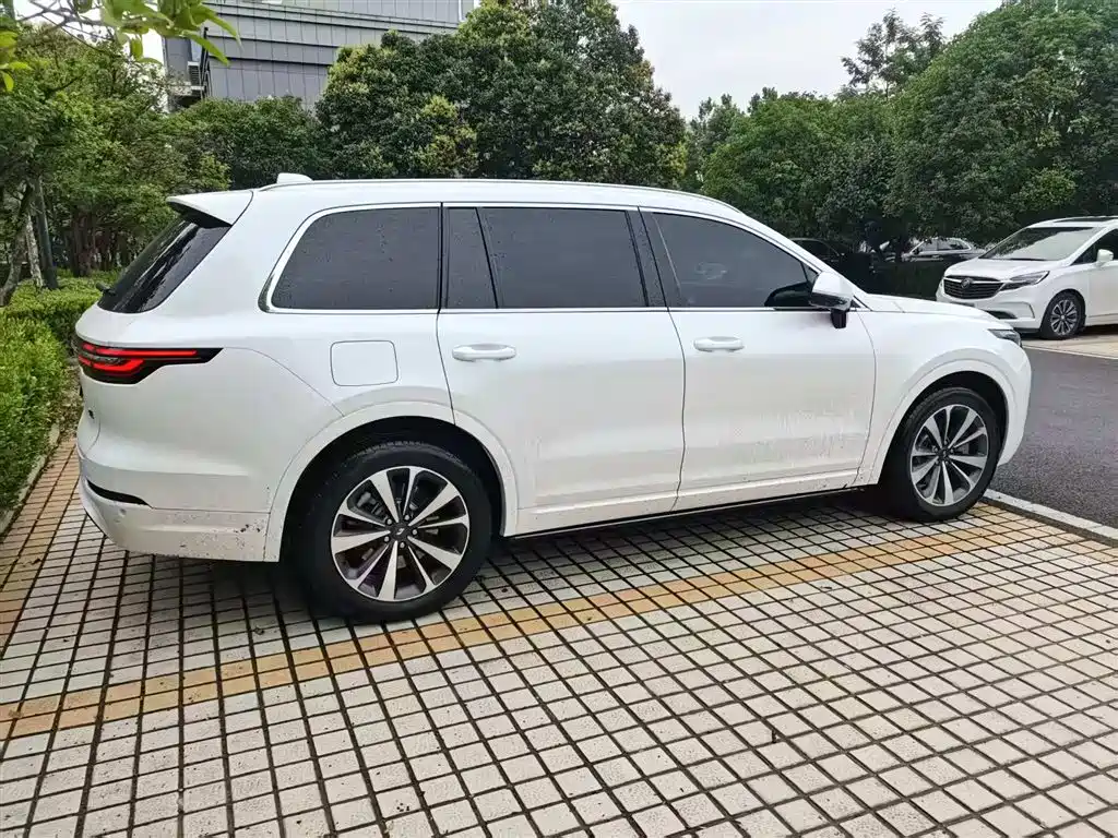 Li Auto Li ONE 2020