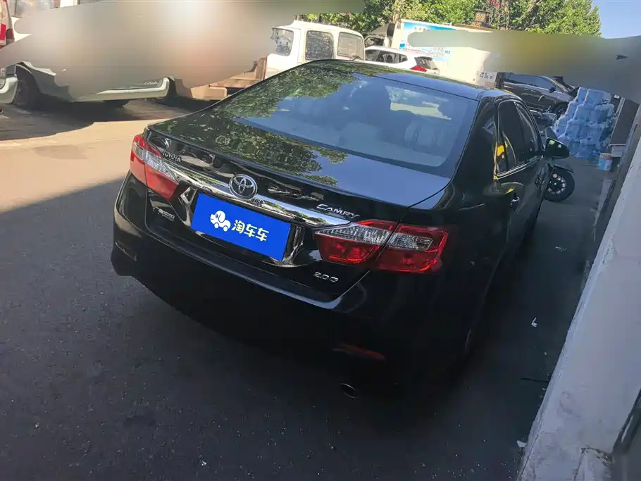 Toyota Camry 2012