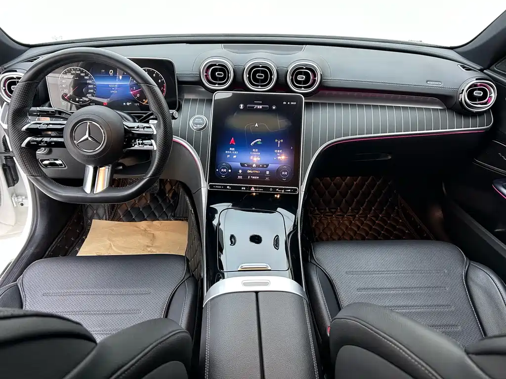 Mercedes-Benz C-Class 2023 — фото 8