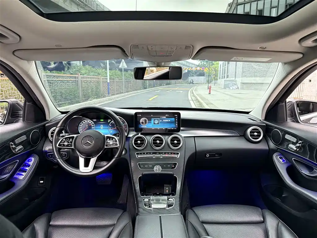 Mercedes-Benz C-Class 2020 — фото 9