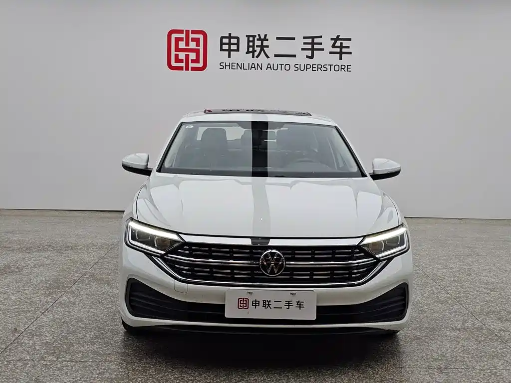 Volkswagen Sagitar 2024