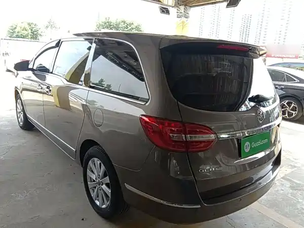 Buick GL8 2017
