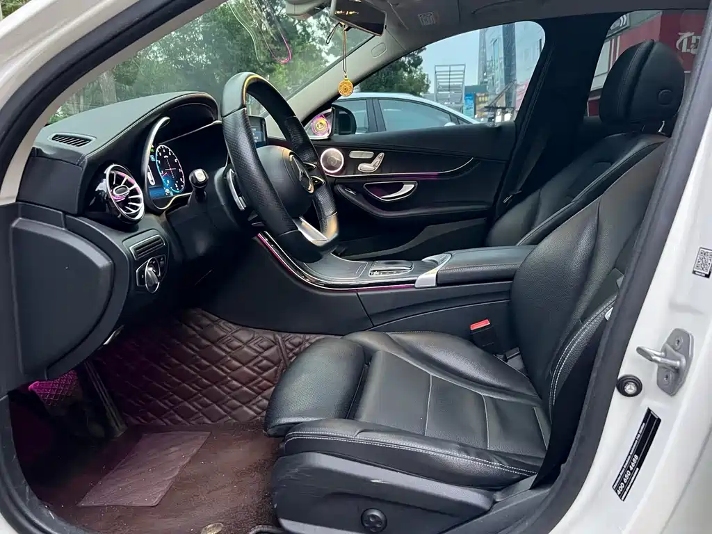 Mercedes-Benz C-Class 2019