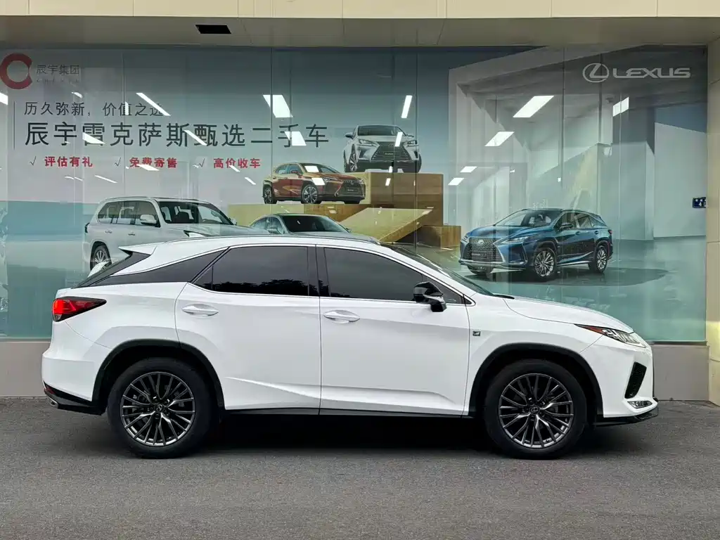 Lexus RX 2020 — фото 3