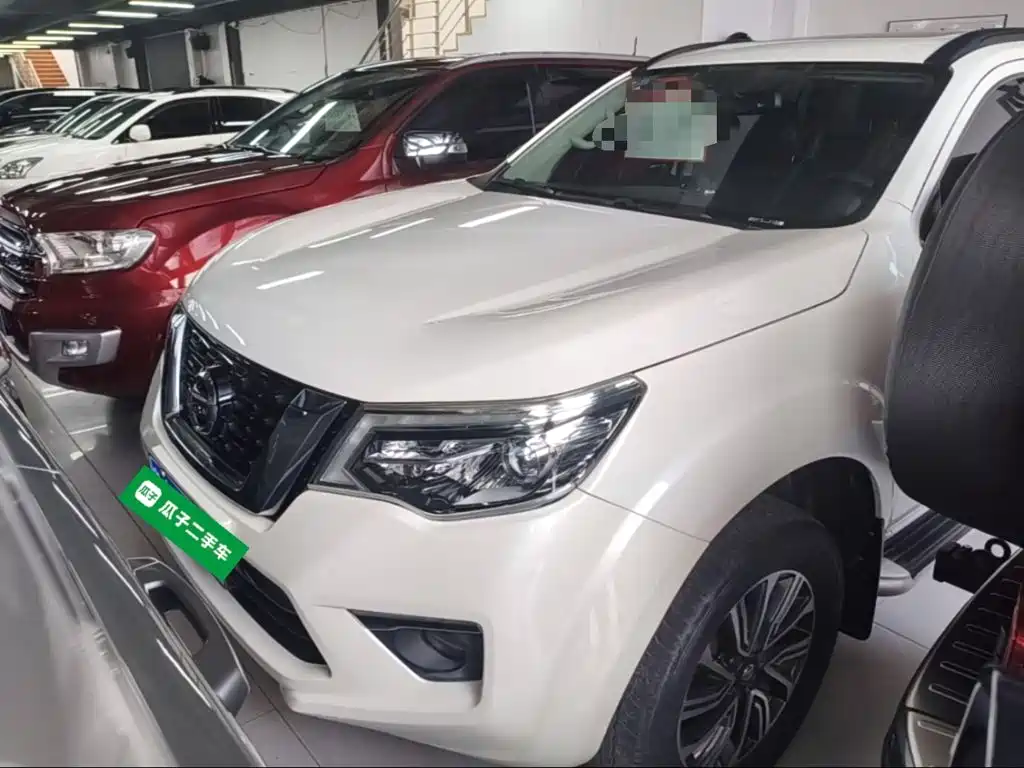 Nissan Terra 2019 — фото 1