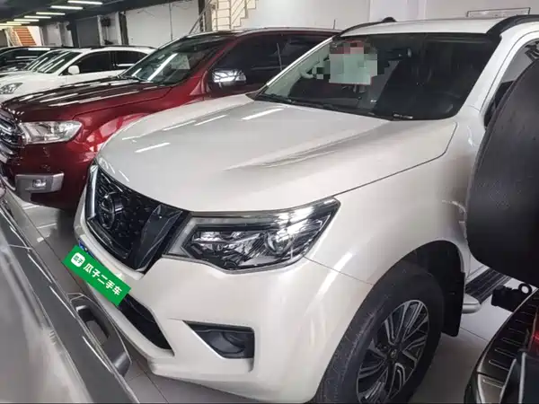 Nissan Terra 2019