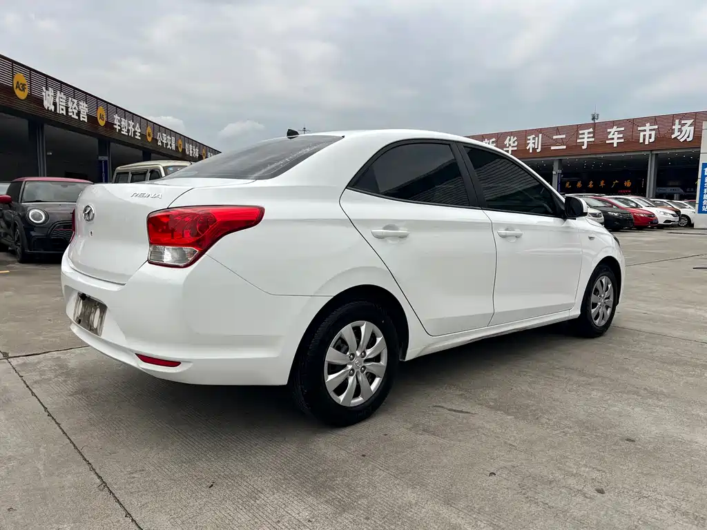 Hyundai Verna 2019 — фото 5