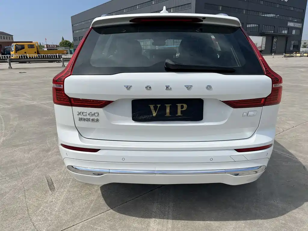 Volvo XC60 PHEV 2021 — фото 21