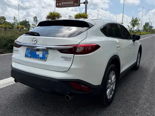 Mazda CX-4 2018