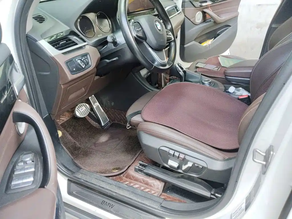 BMW X1 2022 — фото 17