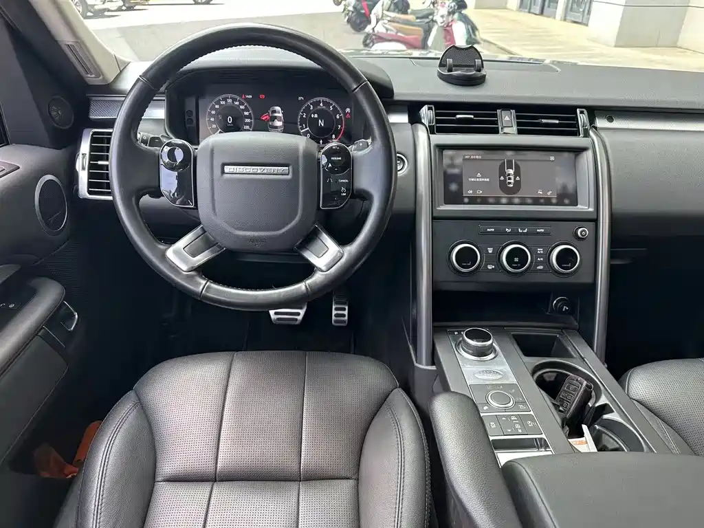 Land Rover Discovery 2021 — фото 4