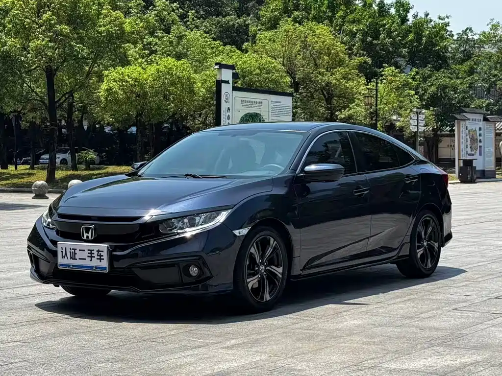 Honda Civic 2021 — фото 1