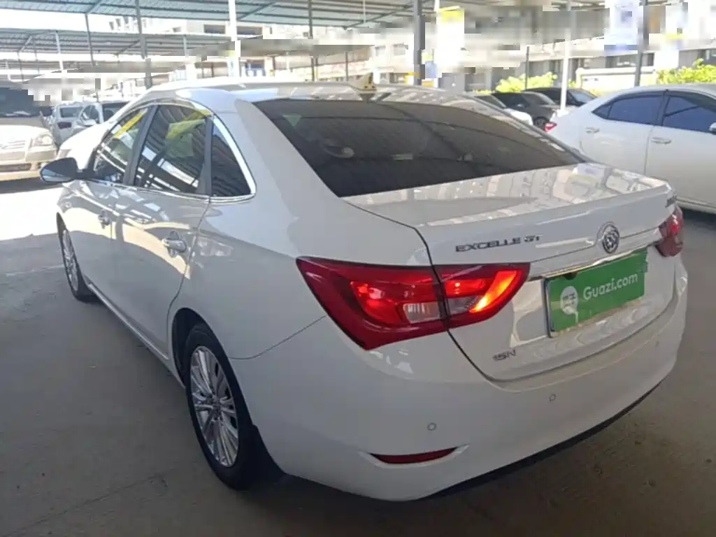 Buick Excelle 2015
