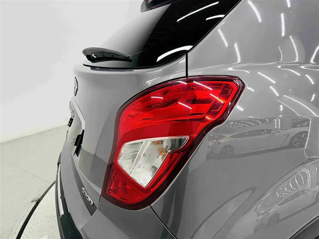 Ssangyong Korando 2014 — фото 22