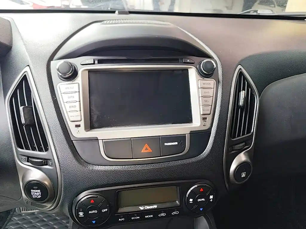 Hyundai ix35 2015 — фото 13