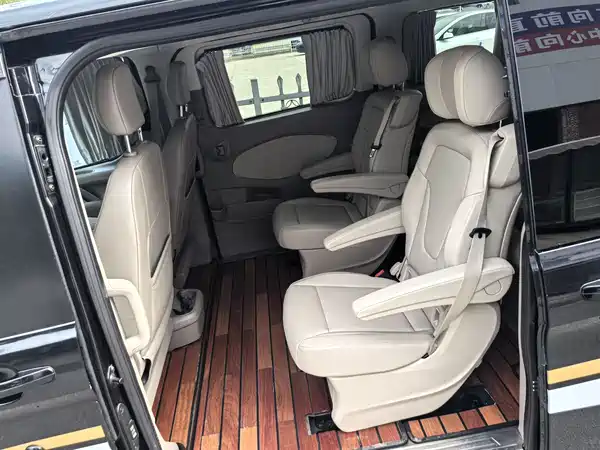 Ford Tourneo 2017