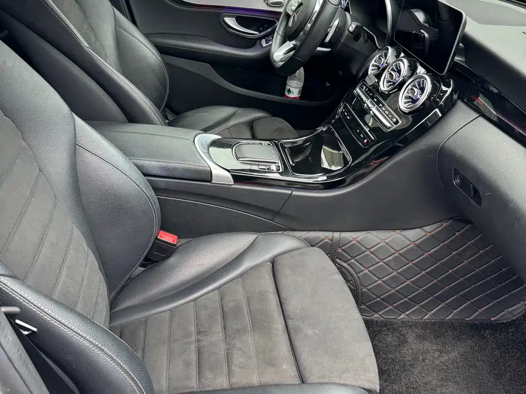 Mercedes-Benz C-Class 2020 — фото 16