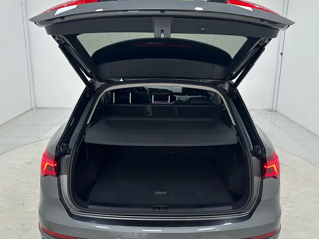 Audi Q3 2022 — фото 15
