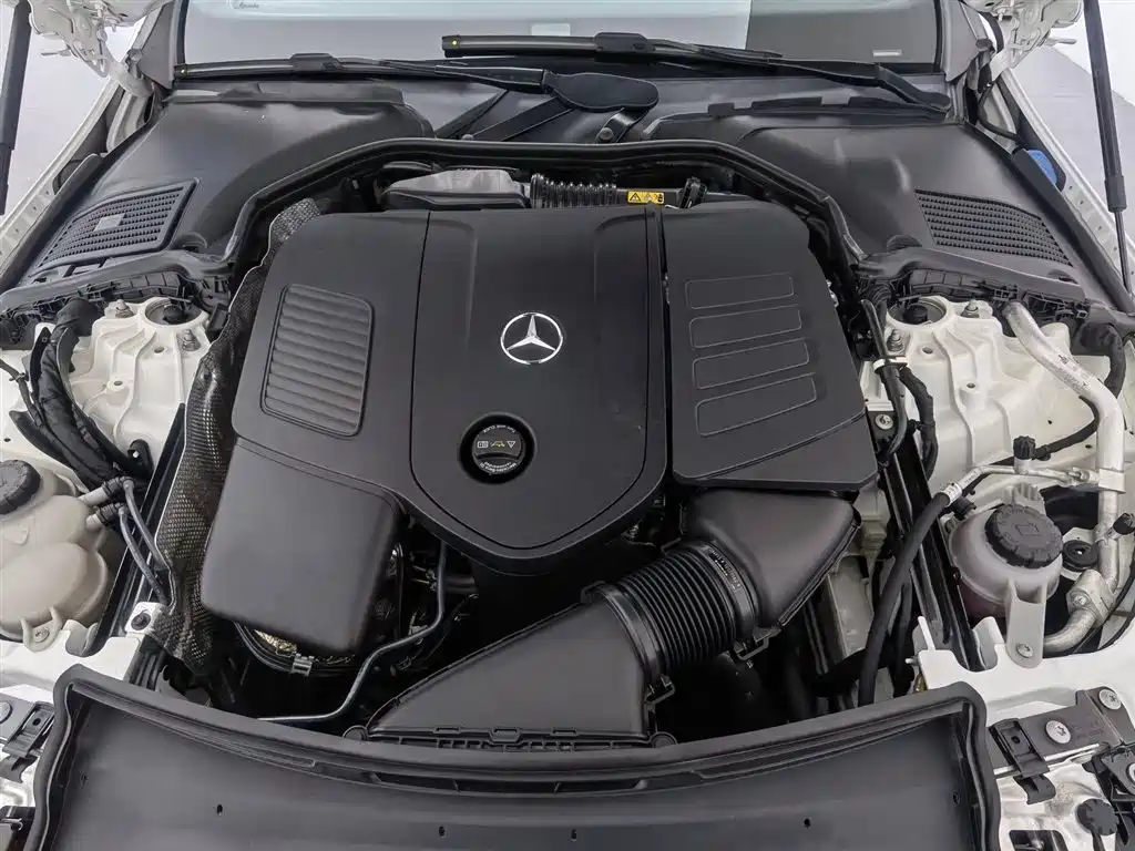 Mercedes-Benz C-Class 2023 — фото 6