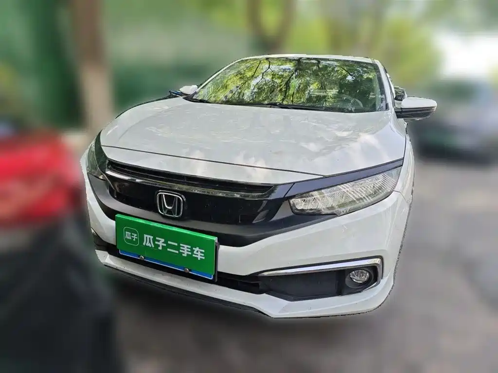 Honda Civic 2019 — фото 24