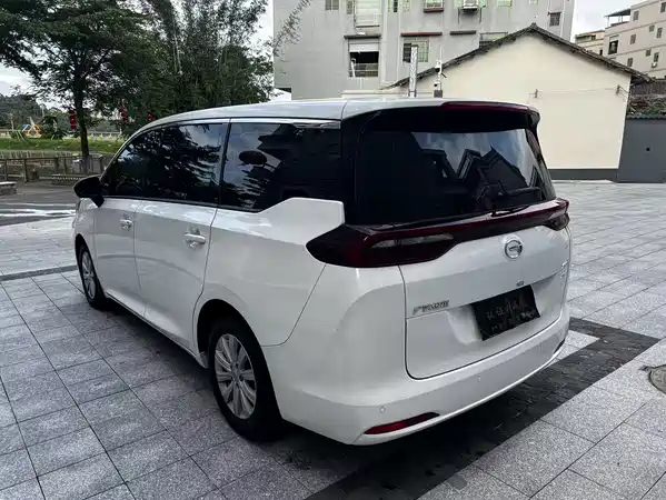 GAC Trumpchi M6 2021