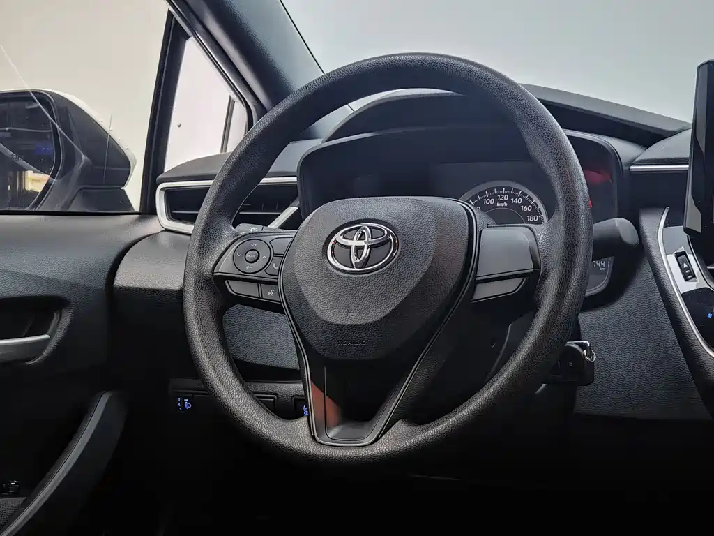 Toyota Levin 2022 — фото 17