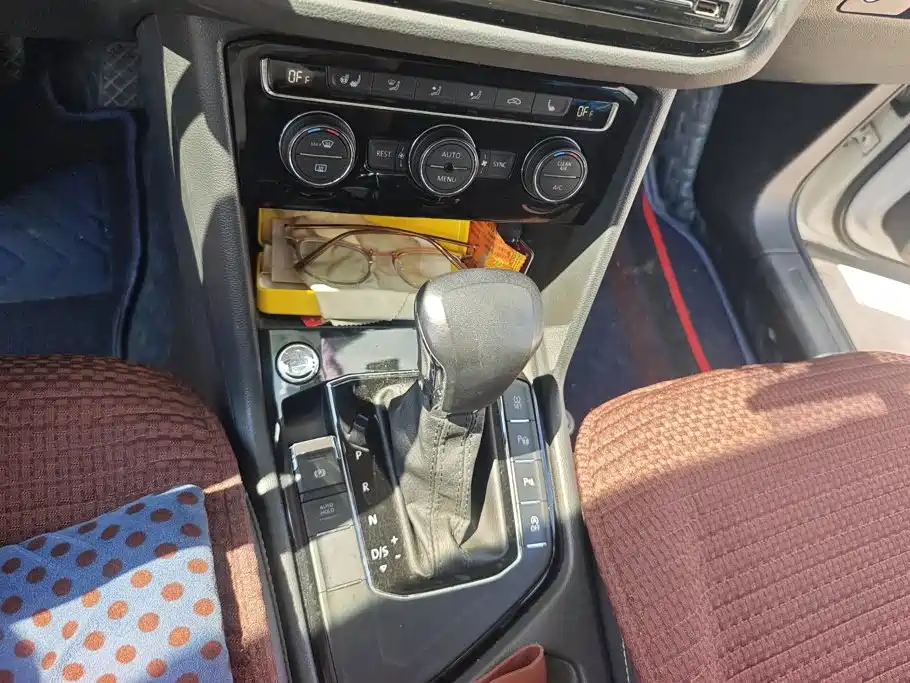 Volkswagen Tiguan L 2019 — фото 16