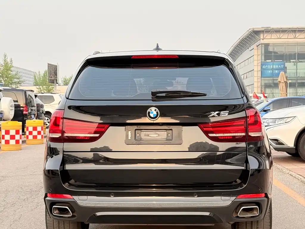 BMW X5 2018 — фото 6