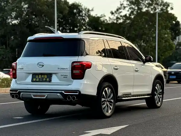 GAC Trumpchi GS8 2018