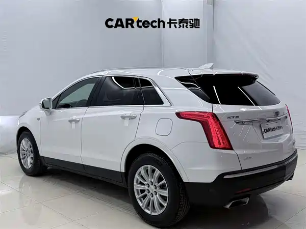Cadillac XT5 2018
