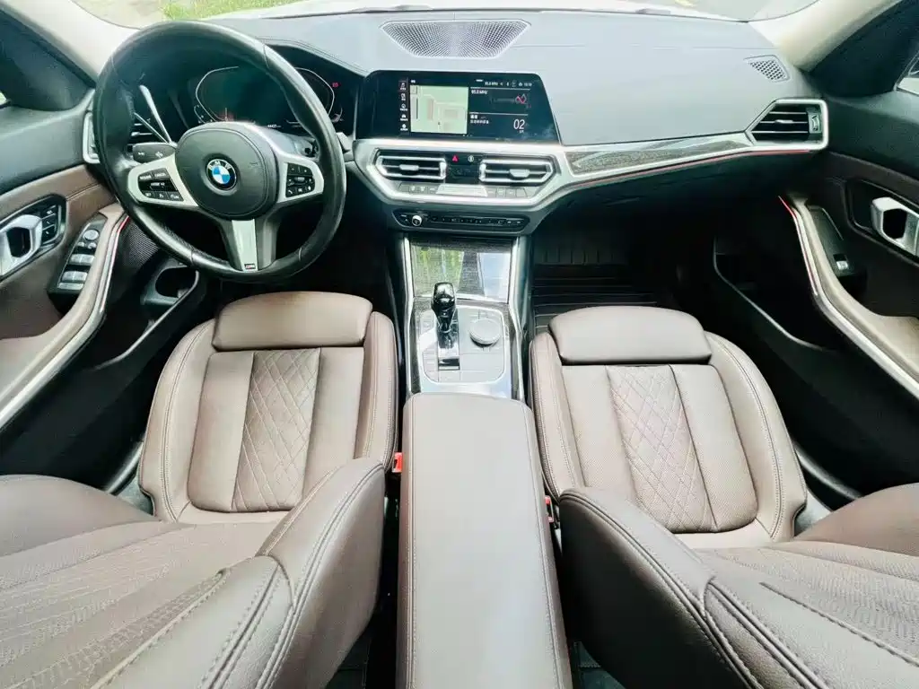 BMW 3 Series 2022 — фото 14